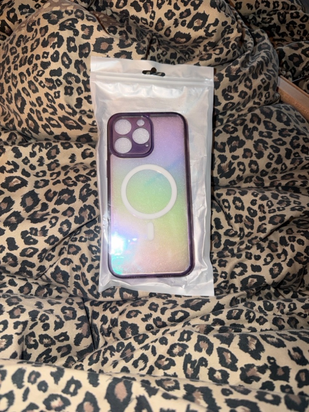 Gradient Glitter MagSafe-Compatible Phone Case - Purple Border
